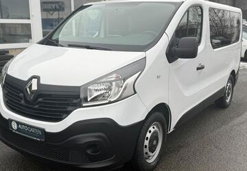 Renault Trafic 67.000 km 21.950 &euro; Paderborn 33106