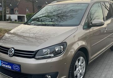 VW Touran 248.000 km 6.499 &euro; Paderborn 33100
