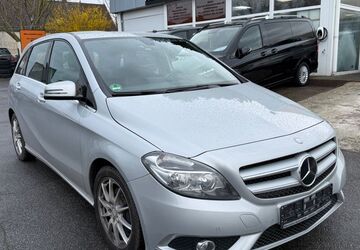 Mercedes-Benz B 180 61.250 km 11.890 &euro; Soest 59494