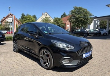 Ford Fiesta 55.400 km 16.890 &euro; Gütersloh 33330