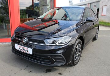 VW Polo 3.319 km 18.990 &euro; Bad Wünnenberg-Haaren 33181