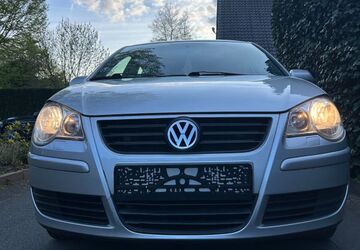 VW Polo 135.789 km 2.555 &euro; Delbrück 33129