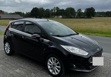Ford Fiesta 60.000 km 8.200 &euro; Verl 33415
