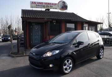 Ford Fiesta 215.061 km 1.790 &euro; Erwitte 59597