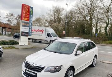 Skoda Superb 147.714 km 11.990 &euro; Gütersloh 33334