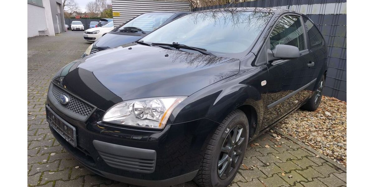 Ford Focus 232.600 km 1.750 &euro; Paderborn 33104
