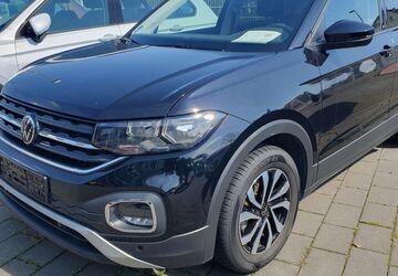 VW T-Cross 9.189 km 27.498 &euro; Soest 59494