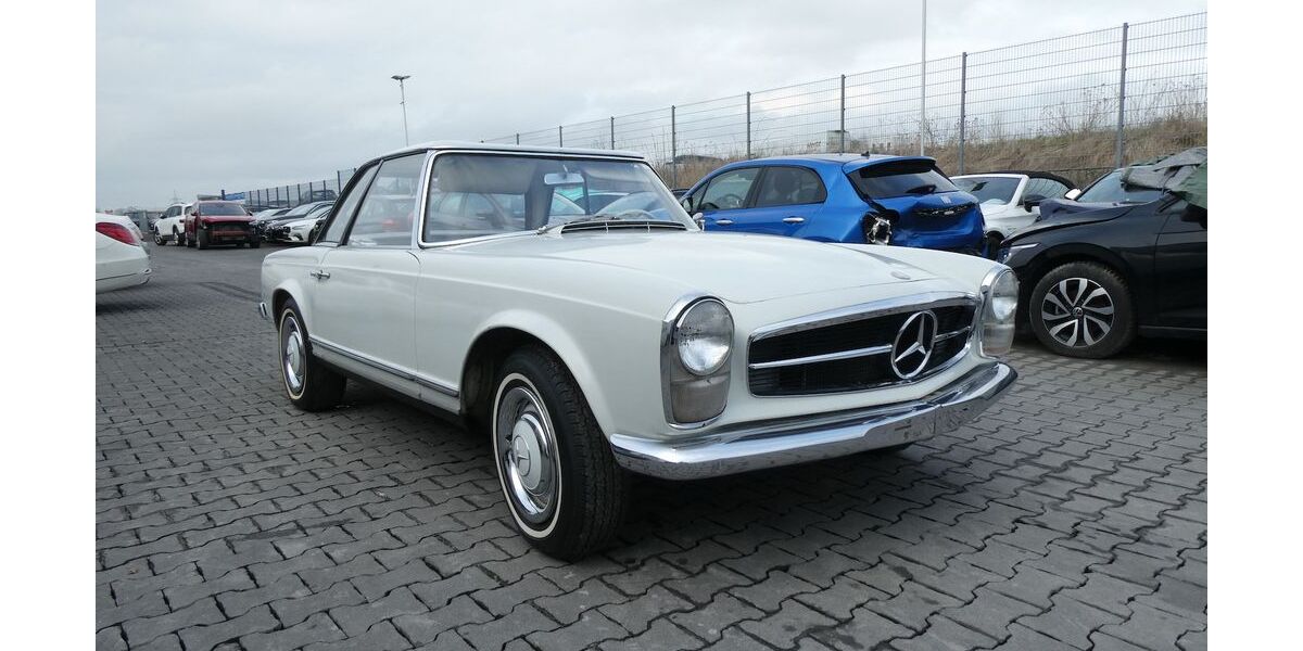 Mercedes-Benz 230 82.346 km 49.900 &euro; Paderborn 33106