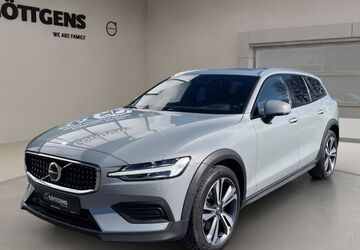 Volvo V60 23.636 km 41.890 &euro; Soest 59494