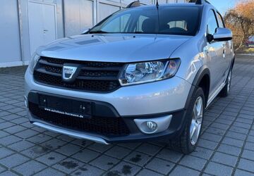 Dacia Sandero 49.680 km 8.499 &euro; Paderborn 33104