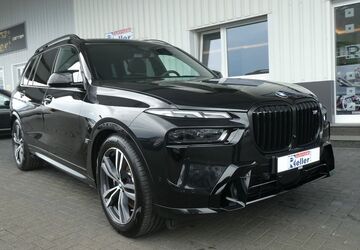 BMW X7 M60 39.963 km 90.490 &euro; Paderborn 33106
