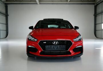 Hyundai i30 81.699 km 21.999 &euro; Paderborn 33100