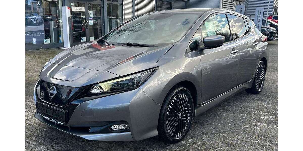 Nissan Leaf 29.800 km 17.390 &euro; Paderborn 33106