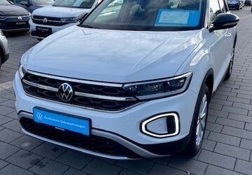 VW T-Roc 5.450 km 28.298 &euro; Soest 59494
