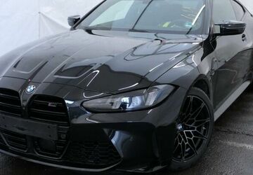 BMW M4 25.300 km 82.840 &euro; Paderborn 33100