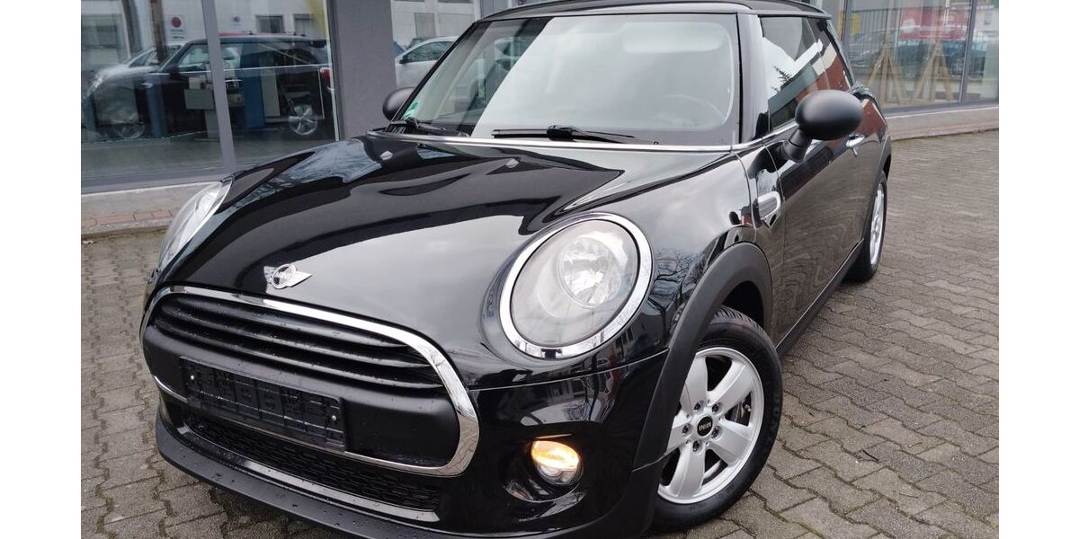 Mini One First 91.000 km 8.200 &euro; Gütersloh 33334