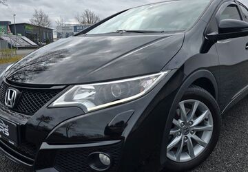 Honda Civic 68.000 km 12.650 &euro; Lippstadt 59557