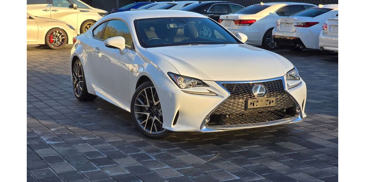 Lexus RC 350 101.240 km 27.990 &euro; Büren 33142