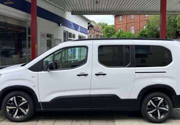 Peugeot Rifter 4.850 km 31.990 &euro; Warstein - Westendorf 59581