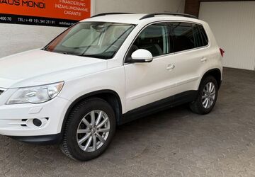 VW Tiguan 151.491 km 11.990 &euro; Möhnesee-Körbecke 59519