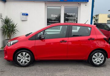 Toyota Yaris 79.200 km 8.950 &euro; Gütersloh 33330