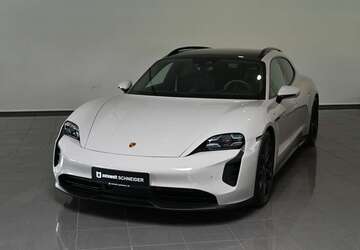 Porsche Taycan 64.350 km 72.750 &euro; Paderborn 33100
