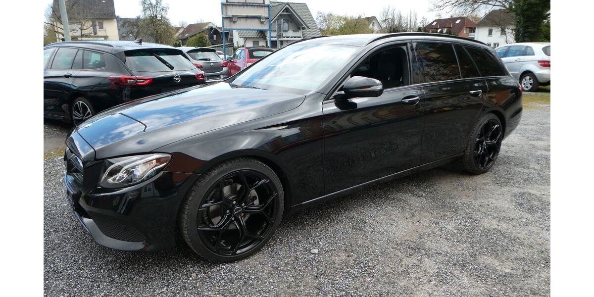 Mercedes-Benz E 200 188.000 km 21.650 &euro; Paderborn 33100