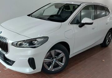 BMW 230 129.800 km 22.330 &euro; Paderborn 33100