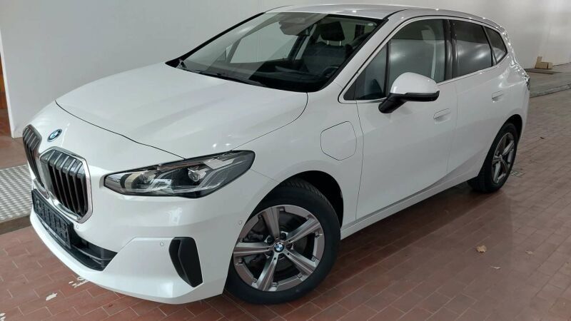 BMW 230 129.800 km 22.330 &euro; Paderborn 33100