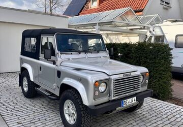 Land Rover Defender 196.000 km 47.900 &euro; Gütersloh 33370
