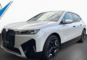 BMW iX 24.700 km 44.990 &euro; Gütersloh 33334