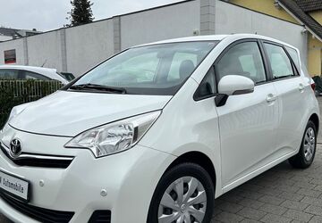 Toyota Verso-S 65.646 km 7.700 &euro; Soest 59494