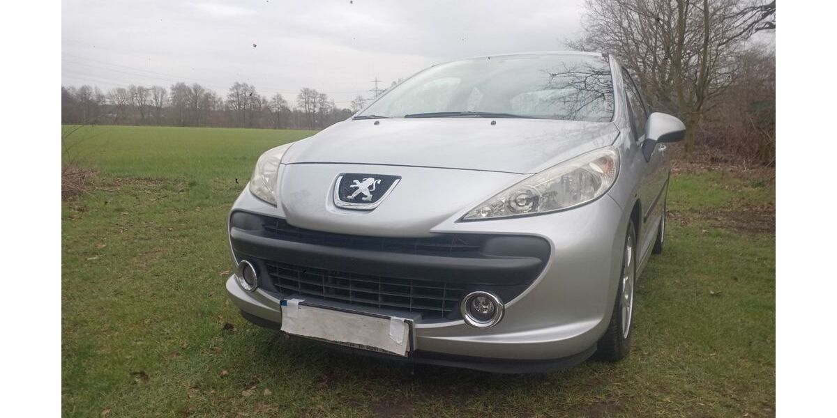Peugeot 207 177.000 km 3.799 &euro; PADERBORN 33102