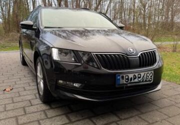 Skoda Octavia 152.000 km 12.200 &euro; Paderborn 33100