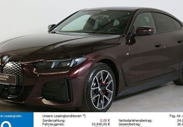 BMW i4 2.400 km 52.840 &euro; Paderborn 33100