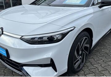 VW ID.7 28.050 km 43.999 &euro; Büren 33142