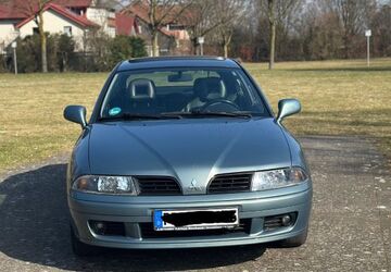 Mitsubishi Carisma 130.000 km 4.000 &euro; Paderborn 33106