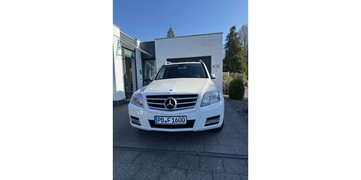 Mercedes-Benz CLK 220 99.300 km 16.450 &euro; Paderborn 33100