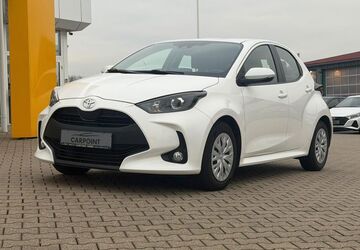 Toyota Yaris 43.000 km 12.990 &euro; Beckum 59269