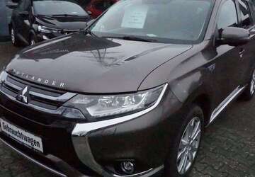 Mitsubishi Outlander 117.961 km 15.690 &euro; Paderborn 33106