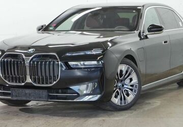 BMW 750 95.100 km 74.630 &euro; Paderborn 33100