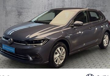 VW Polo 1.390 km 24.990 &euro; Paderborn 33100
