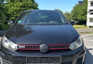 VW Golf 220.000 km 9.200 &euro; Lippstadt 59557