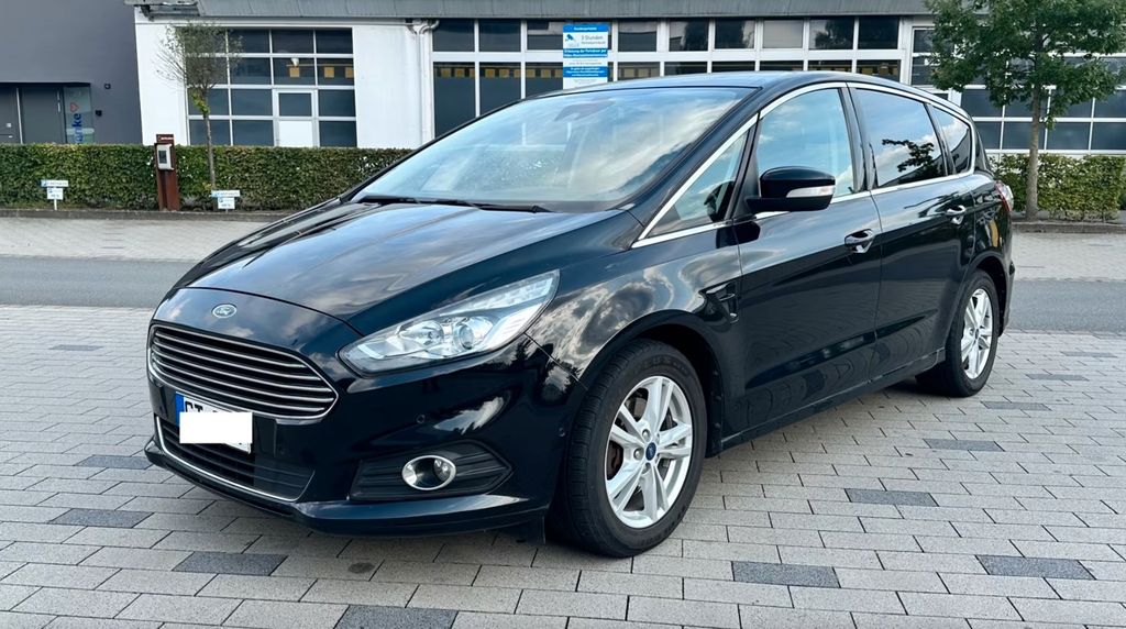 Ford S-Max 268.400 km 7.500 &euro; Gütersloh 33334