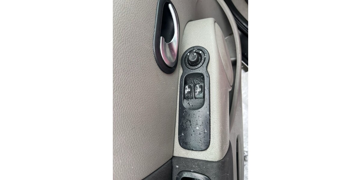 Renault Modus 186.220 km 1.200 &euro; Beckum 59269