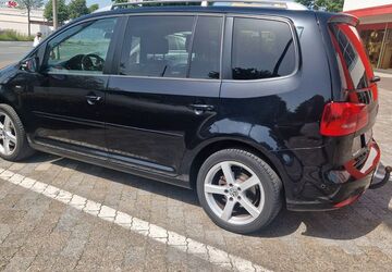 VW Touran 177.000 km 6.999 &euro; Lippstadt 59557