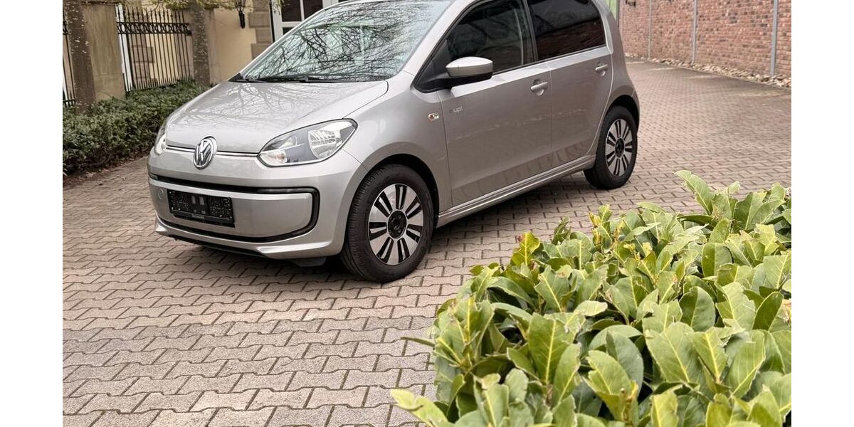VW up! 88.000 km 8.900 &euro; Gütersloh 33335