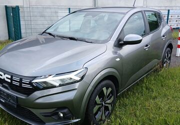 Dacia Sandero 18.800 km 15.990 &euro; Paderborn 33098