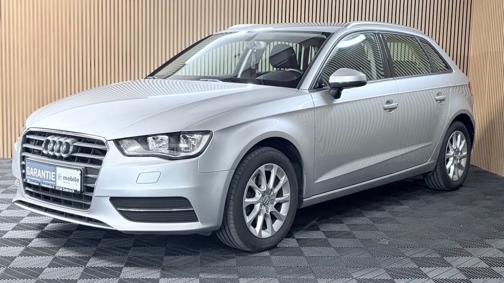 Audi A3 148.000 km 12.990 &euro; Delbrück 33129
