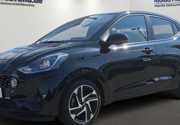Hyundai i10 24.200 km 12.990 &euro; Paderborn 33106